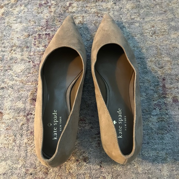 Kate Spade suede heels sz 7 - Picture 1 of 3
